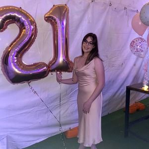 Meet your Posher, Emma